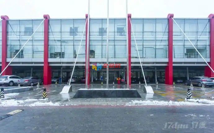 万集空间