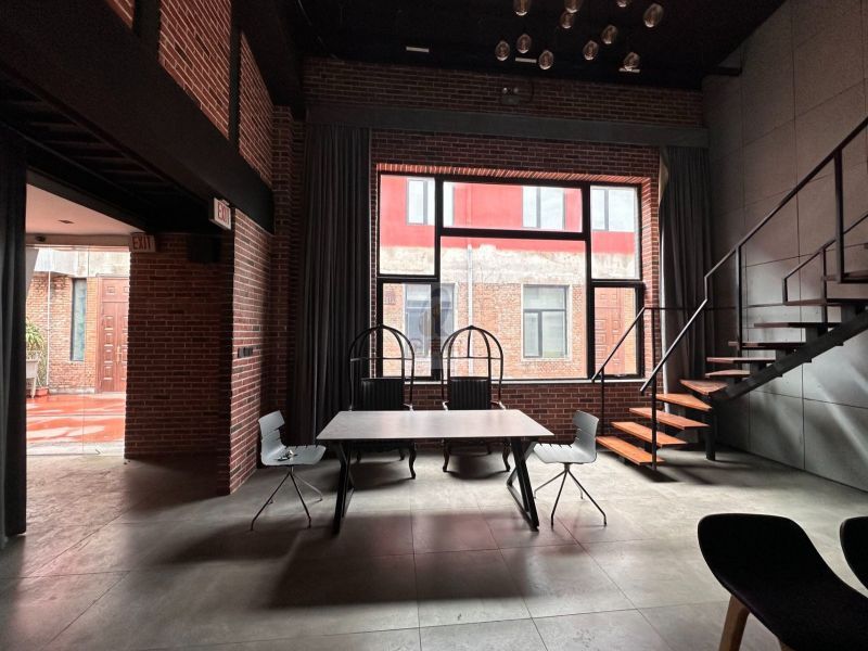 吉里国际艺术区 