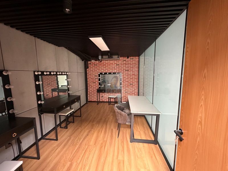 吉里国际艺术区 