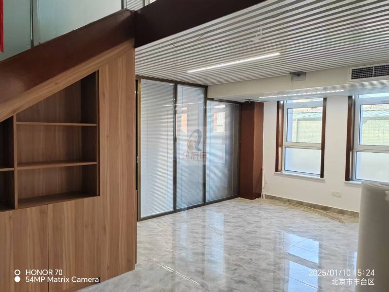 万丰科技创新中心